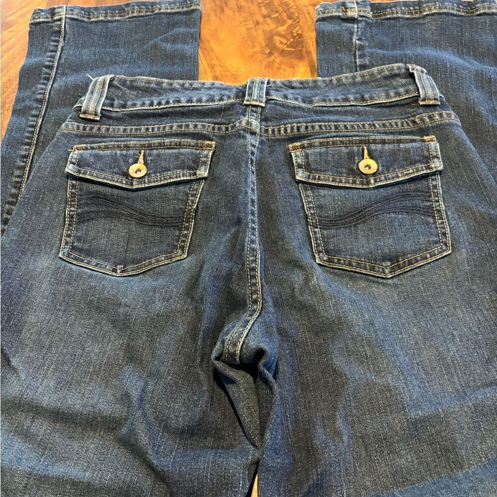 Lee Women's Natural Bootcut Jeans Just Below the Waist Dark Wash Size 8
